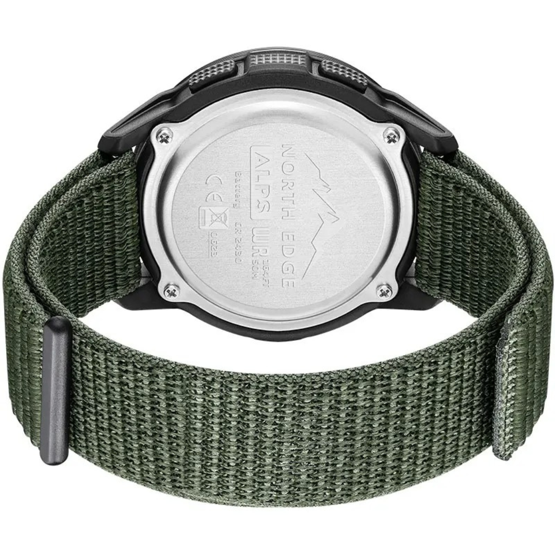 Carbon Fiber Outdoor Watch – Lightweight, Durable, and Adventure-Ready