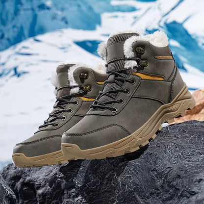 Men’s Winter Hiking Shoes – Plush Lined & Waterproof